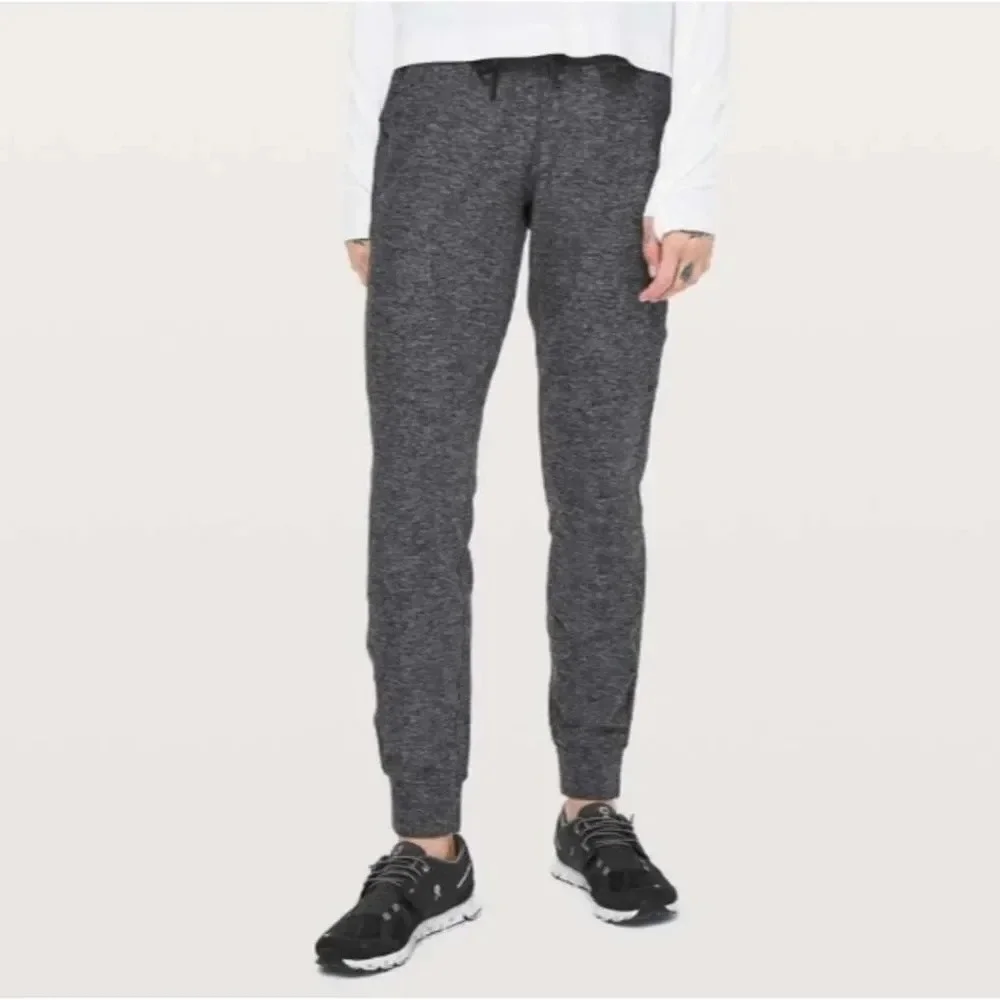 Lululemon sz 6 Ready To Rulu Pant *Updated 29